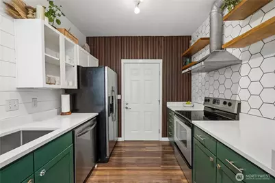 4045 S 212th Court #F, SeaTac, WA 98198 - Photo 9