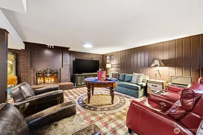 1637 Broadmoor Drive E, Seattle, WA 98112 - Photo 29