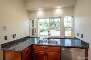 2603 Plum Ct, Port Angeles, WA 98363 - Photo 11
