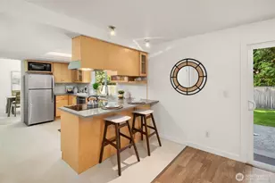 13102 111th Pl NE, Kirkland, WA 98034 - Photo 17