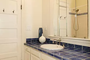 1709 E Republican St, Seattle, WA 98112 - Photo 17