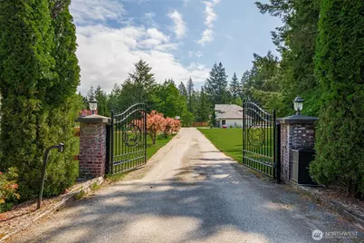 8235 Lusk Road, Concrete, WA 98237 - Photo 3