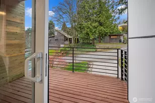 410 W Fulton St, Seattle, WA 98119 - Photo 15