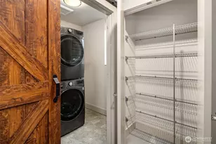 410 W Fulton St, Seattle, WA 98119 - Photo 21