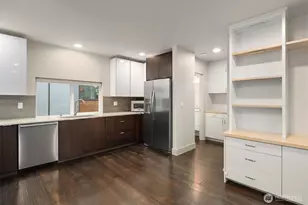 410 W Fulton St, Seattle, WA 98119 - Photo 11