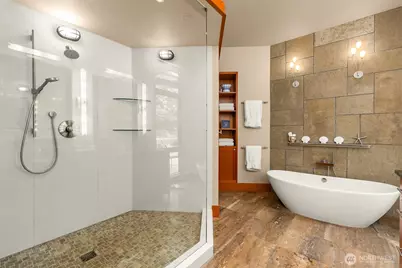 5522 NE Fletcher Landing, Bainbridge Island, WA 98110 - Photo 23