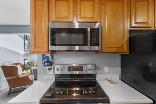 14300 32nd Ave NE, Seattle, WA 98125 - Photo 17