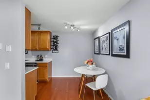 14300 32nd Ave NE, Seattle, WA 98125 - Photo 19