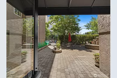14300 32nd Avenue NE #408, Seattle, WA 98125 - Photo 11