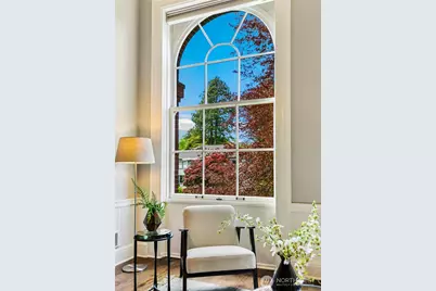 1401 5th Avenue W #306, Seattle, WA 98119 - Photo 9