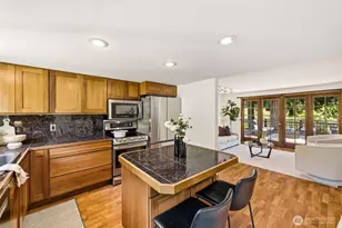 7612 135th Place NE, Redmond, WA 98052 - Photo 11