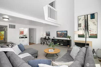13730 15th Avenue NE #G204, Seattle, WA 98125 - Photo 5