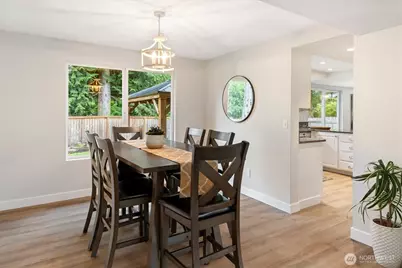 2802 164th Place SE, Bothell, WA 98012 - Photo 9