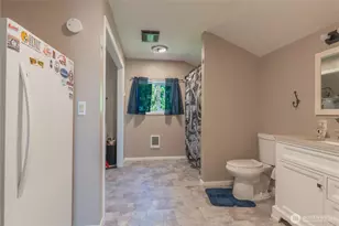 621 S 1st St, Toledo, WA 98591 - Photo 9