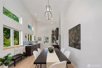 8627 30th Avenue SW, Seattle, WA 98126 - Photo 5