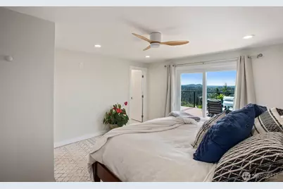 12065 206th Place SE, Issaquah, WA 98027 - Photo 17