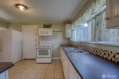 2311 Aberdeen Avenue, Hoquiam, WA 98550 - Photo 11
