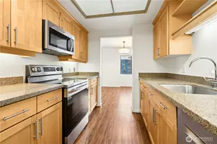 1301 Spring St, Seattle, WA 98104 - Photo 11