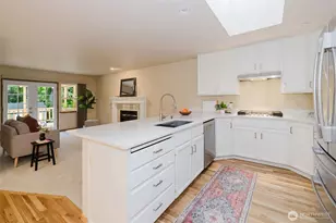 2031 NE Marina Vista Ct, Poulsbo, WA 98370 - Photo 13