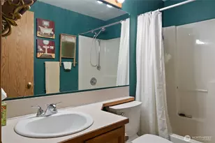 70 E Sycamore Pl, Shelton, WA 98584 - Photo 19
