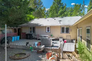 70 E Sycamore Pl, Shelton, WA 98584 - Photo 35