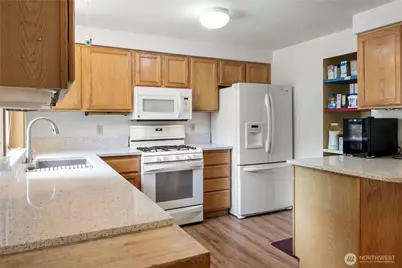 70 E Sycamore Place, Shelton, WA 98584 - Photo 3