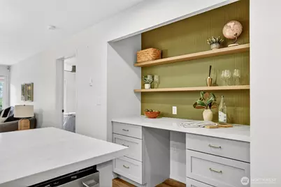 4457 44th Avenue SW #101, Seattle, WA 98116 - Photo 9
