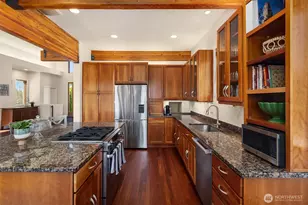 543 N 83rd St, Seattle, WA 98103 - Photo 13