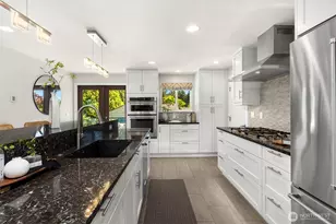 22817 75th Ave W, Edmonds, WA 98026 - Photo 11