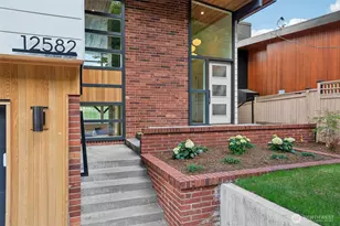 12582 Riviera Pl NE, Seattle, WA 98125 - Photo 5
