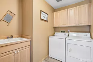 8218 NE 125th Ct, Kirkland, WA 98034 - Photo 29