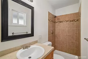 26307 20th Ave S, Des Moines, WA 98198 - Photo 15