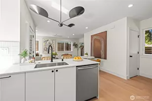 3022 NE 95th, Seattle, WA 98115 - Photo 9