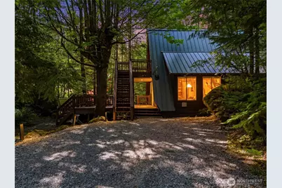 11857 Tyee River Road NE, Skykomish, WA 98288 - Photo 3
