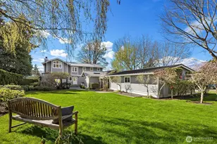 8429 NE 7th St, Medina, WA 98039 - Photo 39