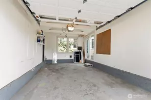 108 N 54th St, Seattle, WA 98103 - Photo 33