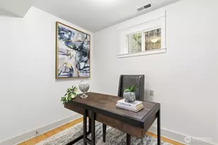 108 N 54th St, Seattle, WA 98103 - Photo 27