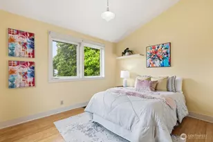 108 N 54th St, Seattle, WA 98103 - Photo 21