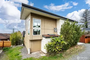 8218 2nd Ave NE, Seattle, WA 98115 - Photo 27