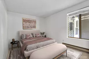 10015 NE 123rd St, Kirkland, WA 98034 - Photo 13