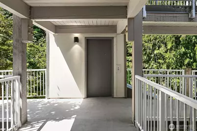 206 Mountain Park Boulevard SW #D203, Issaquah, WA 98027 - Photo 25