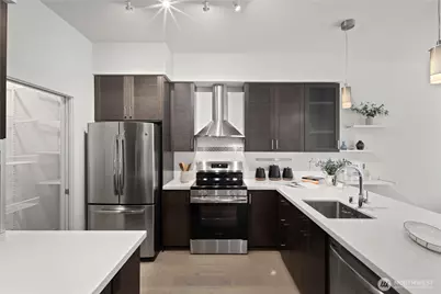 1760 NW 56th Street #122, Seattle, WA 98107 - Photo 3
