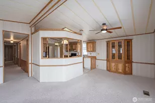2240 W Broadway Ave, Moses Lake, WA 98837 - Photo 13