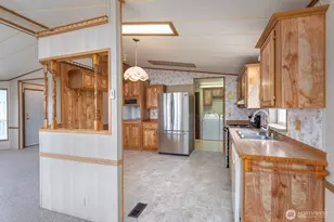 2240 W Broadway Ave, Moses Lake, WA 98837 - Photo 15