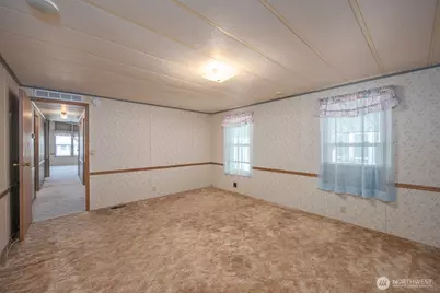2240 W Broadway Avenue #221, Moses Lake, WA 98837 - Photo 23