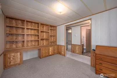 2240 W Broadway Avenue #221, Moses Lake, WA 98837 - Photo 9
