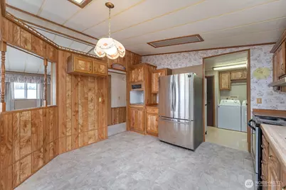 2240 W Broadway Avenue #221, Moses Lake, WA 98837 - Photo 17
