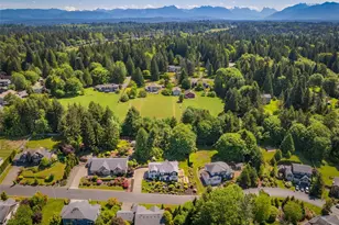 9431 185th Dr SE, Snohomish, WA 98290 - Photo 29