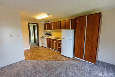 11212 Bridgeport Way SW #10, Tacoma, WA 98499 - Photo 9