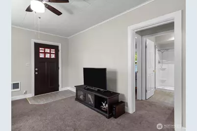 3053 Garfield Street, Longview, WA 98632 - Photo 9